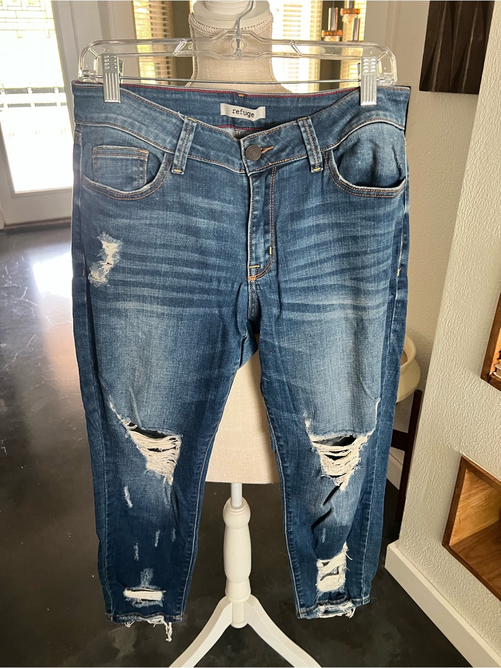 Refuge womens Distressed Blue Denim Jeans
